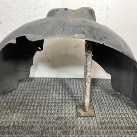 Pare boue avant gauche FORD FOCUS 2 Photo n°1