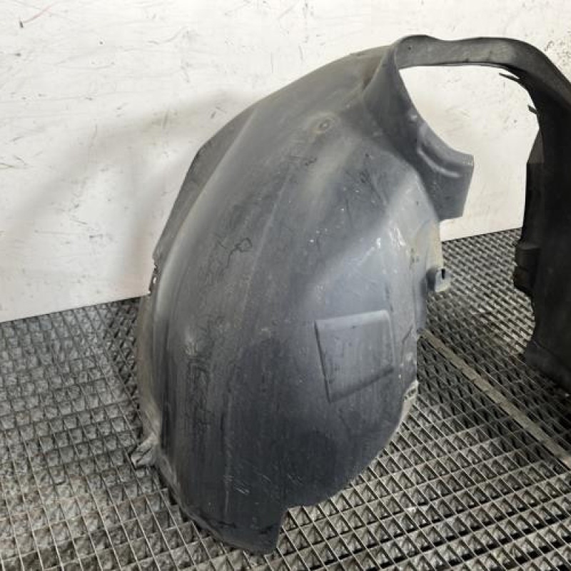 Pare boue avant gauche FORD FOCUS 2 Photo n°3