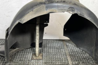 Pare boue avant gauche VOLKSWAGEN GOLF 5