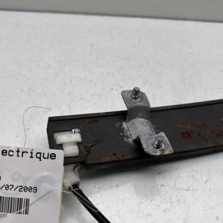 Leve vitre electrique avant gauche CHEVROLET MATIZ 2