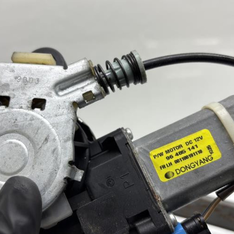 Leve vitre electrique avant gauche CHEVROLET MATIZ 2 Photo n°8