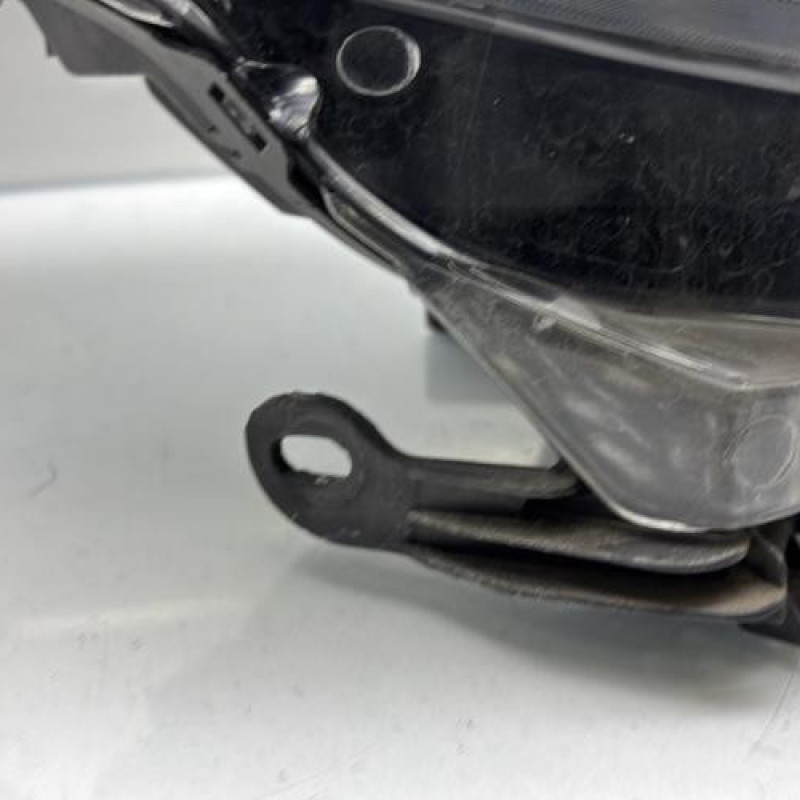 Optique avant principal droit (feux)(phare) PEUGEOT 208 1 Photo n°2