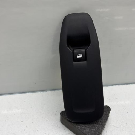 Interrupteur de leve vitre avant droit PEUGEOT 208 1 Photo n°1