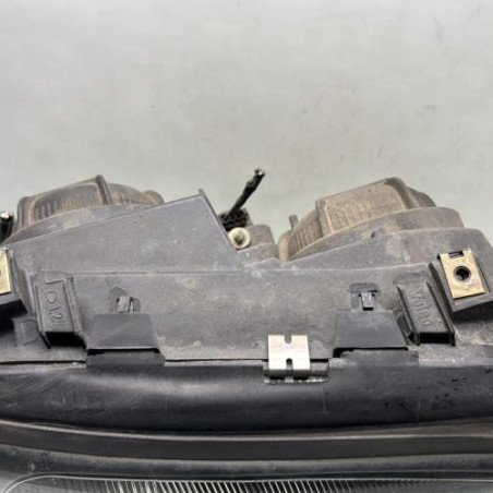 Optique avant principal droit (feux)(phare) VOLVO V 70 1