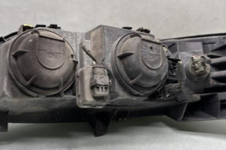 Optique avant principal droit (feux)(phare) VOLVO V 70 1