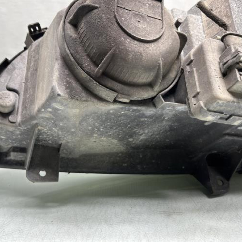 Optique avant principal droit (feux)(phare) VOLVO V 70 1 Photo n°4