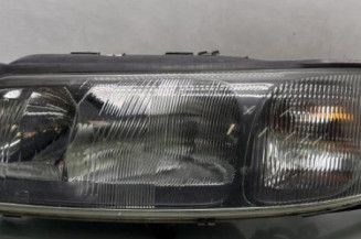 Optique avant principal gauche (feux)(phare) VOLVO V 70 1 Photo n°1