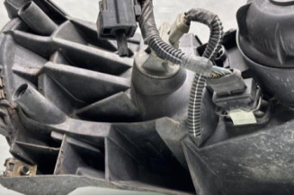 Optique avant principal gauche (feux)(phare) VOLVO V 70 1