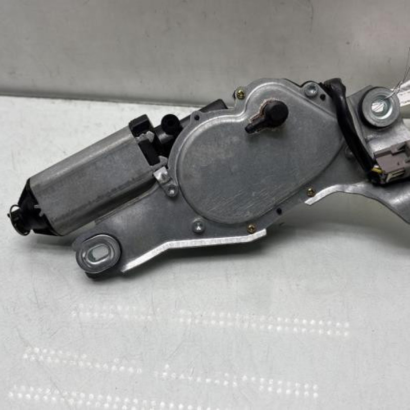 Moteur essuie glace arriere VOLVO V 70 1 Photo n°2
