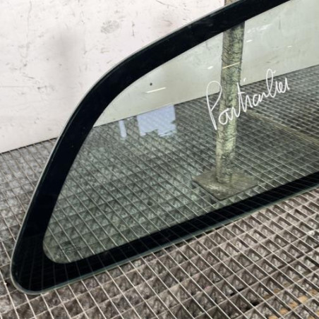 Custode arriere droit FORD FIESTA 5