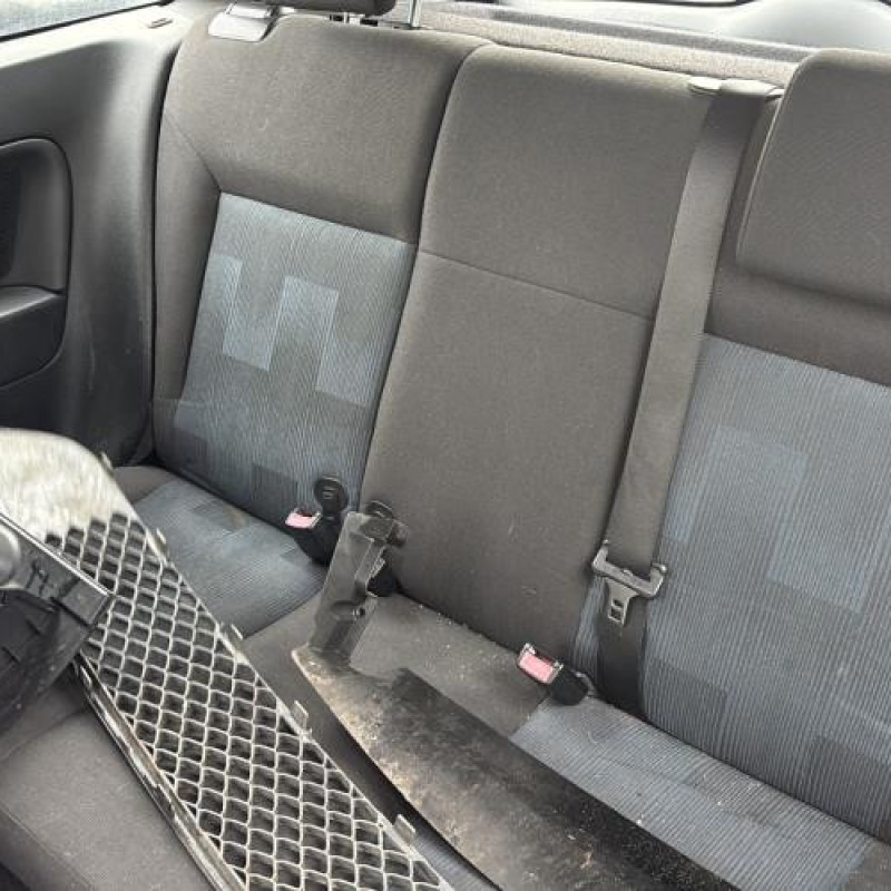 Custode arriere droit FORD FIESTA 5 Photo n°16