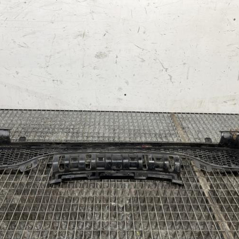 Grille de pare choc PEUGEOT 208 1 Photo n°1