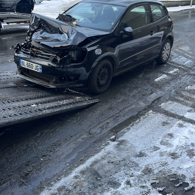 VOLKSWAGEN POLO 5 PHASE 1 1.6 TDI - 16V TURBO Photo n°1