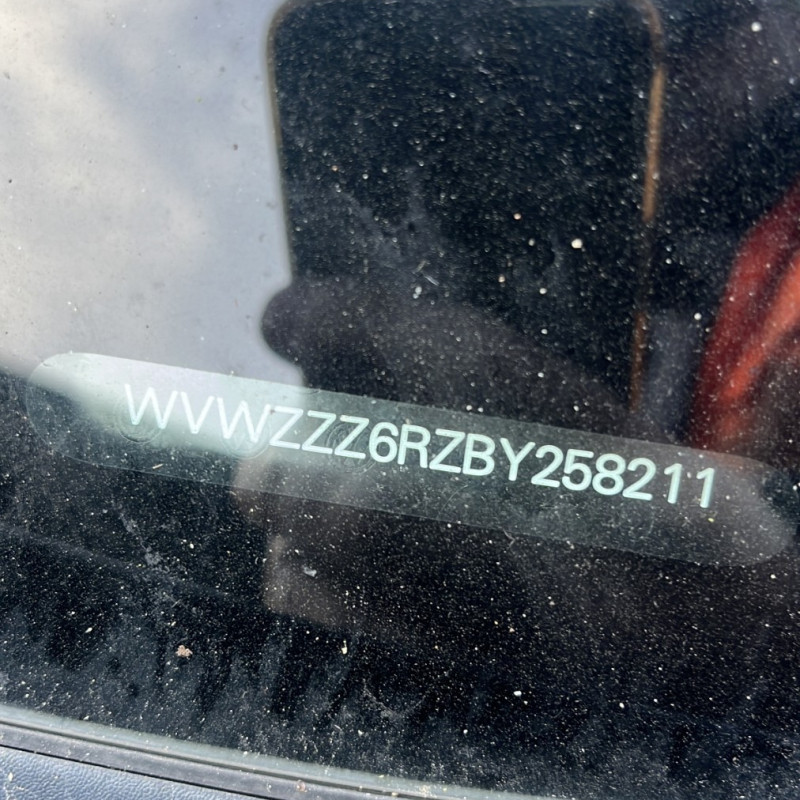 VOLKSWAGEN POLO 5 PHASE 1 1.6 TDI - 16V TURBO Photo n°5