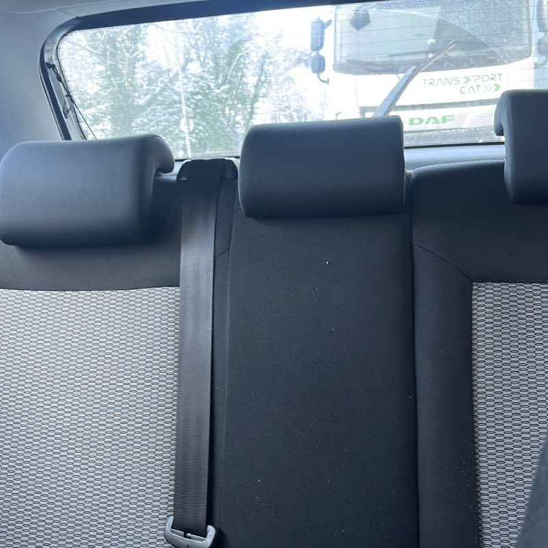 VOLKSWAGEN POLO 5 PHASE 1 1.6 TDI - 16V TURBO Photo n°7