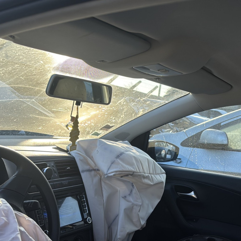 VOLKSWAGEN POLO 5 PHASE 1 1.6 TDI - 16V TURBO Photo n°20