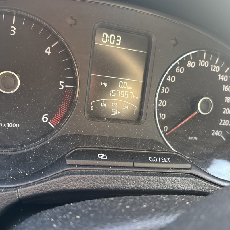 VOLKSWAGEN POLO 5 PHASE 1 1.6 TDI - 16V TURBO Photo n°21