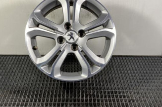 Jante PEUGEOT 208 1 Photo n°1