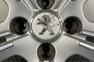 Jante PEUGEOT 208 1
