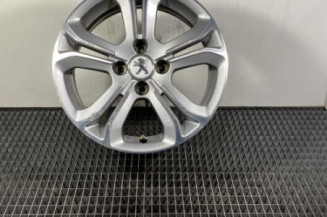 Jante PEUGEOT 208 1 Photo n°1