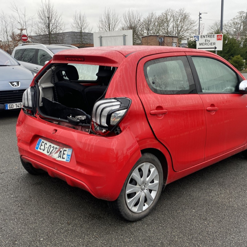 PEUGEOT 108 1.0 VTI - 12V Photo n°3