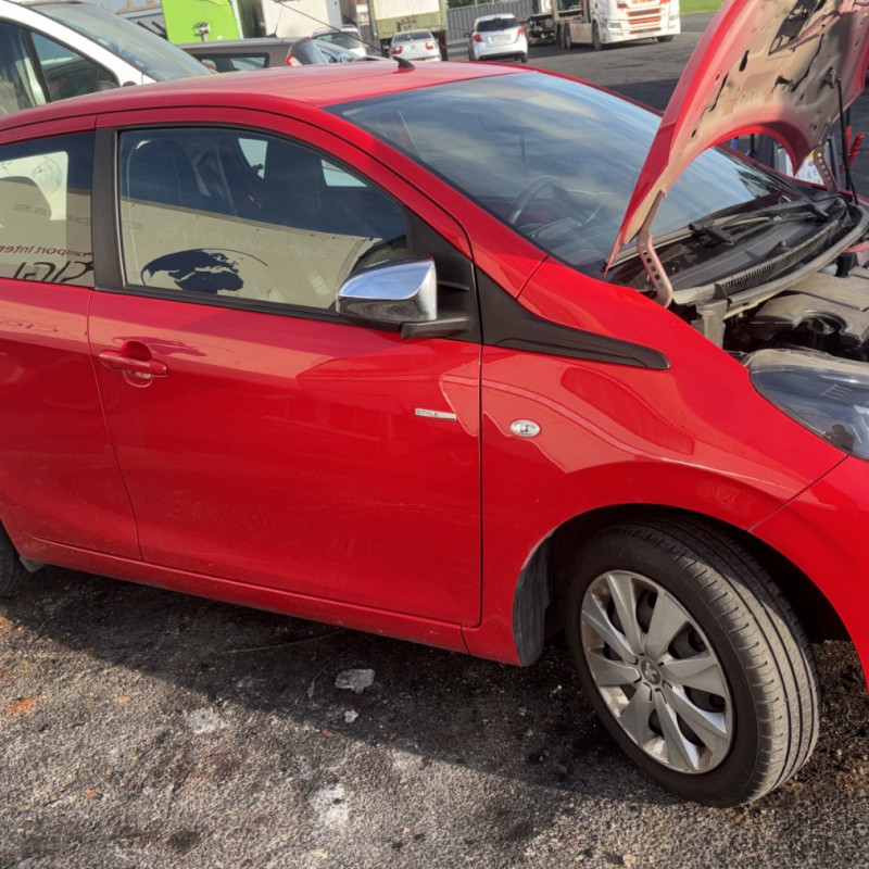 PEUGEOT 108 1.0 VTI - 12V Photo n°13