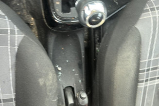 PEUGEOT 108 1.0 VTI - 12V