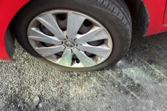 PEUGEOT 108 1.0 VTI - 12V