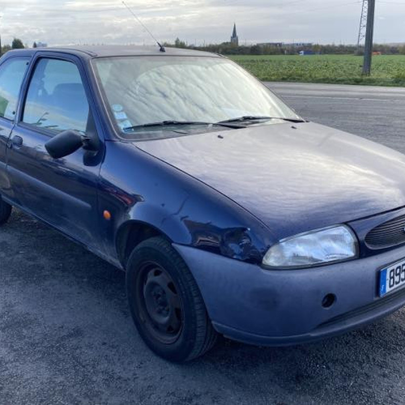 Calandre FORD FIESTA 4 Photo n°6