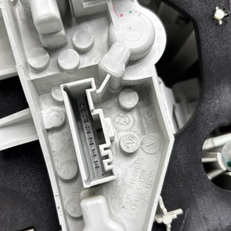 Feu arriere principal droit (feux) BMW SERIE 1 E81 Photo n°3