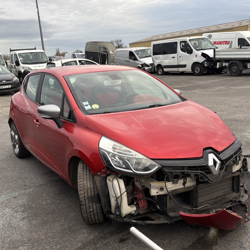 RENAULT CLIO 4 PHASE 1 1.5 DCI - 8V TURBO Photo n°2