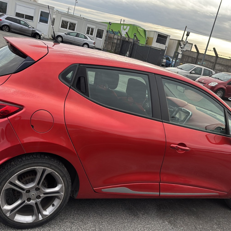 RENAULT CLIO 4 PHASE 1 1.5 DCI - 8V TURBO Photo n°6