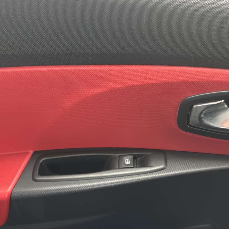 RENAULT CLIO 4 PHASE 1 1.5 DCI - 8V TURBO Photo n°14