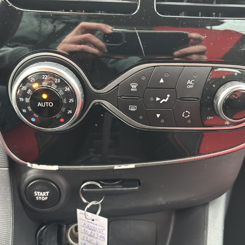 RENAULT CLIO 4 PHASE 1 1.5 DCI - 8V TURBO Photo n°17