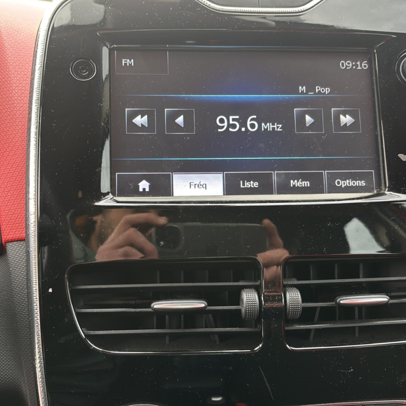 RENAULT CLIO 4 PHASE 1 1.5 DCI - 8V TURBO Photo n°18