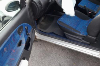 Retroviseur interieur CITROEN SAXO