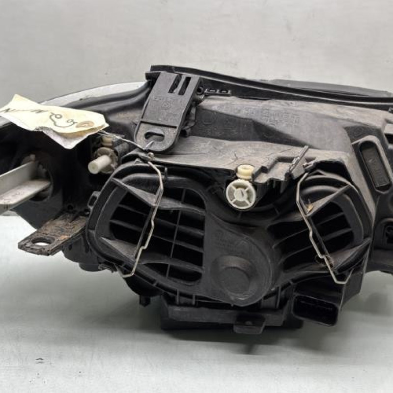 Optique avant principal gauche (feux)(phare) BMW SERIE 1 E81 Photo n°3