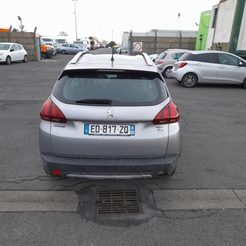 PEUGEOT 2008 1 PHASE 1 1.2 PURETECH - 12V TURBO Photo n°6