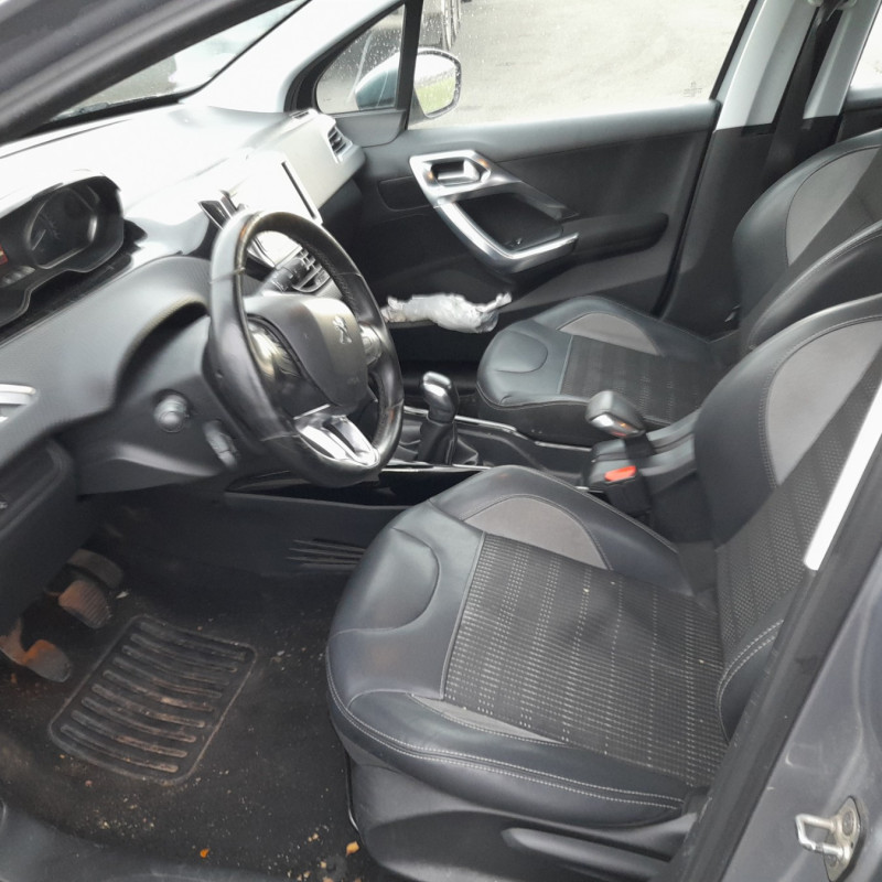 PEUGEOT 2008 1 PHASE 1 1.2 PURETECH - 12V TURBO Photo n°7