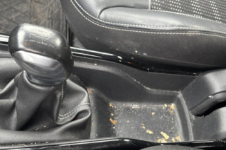 PEUGEOT 2008 1 PHASE 1 1.2 PURETECH - 12V TURBO