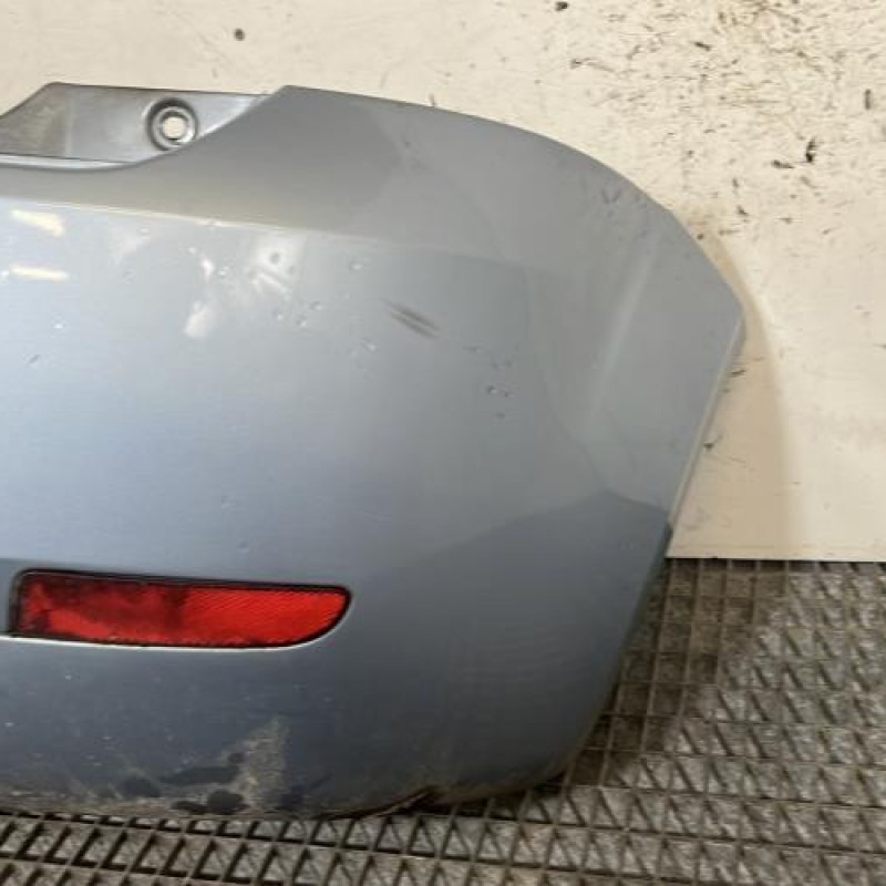 Pare choc arriere FORD FIESTA 5 Photo n°2