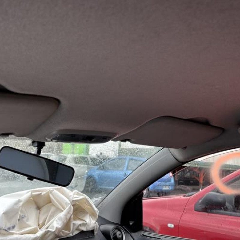 Pare choc arriere FORD FIESTA 5 Photo n°17