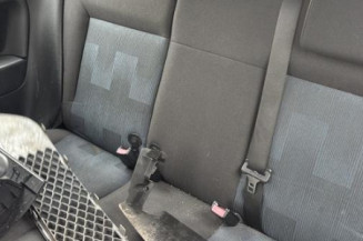 Vitre avant droit FORD FIESTA 5