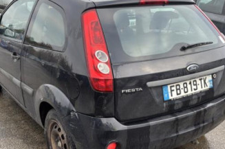 Vitre avant gauche FORD FIESTA 5