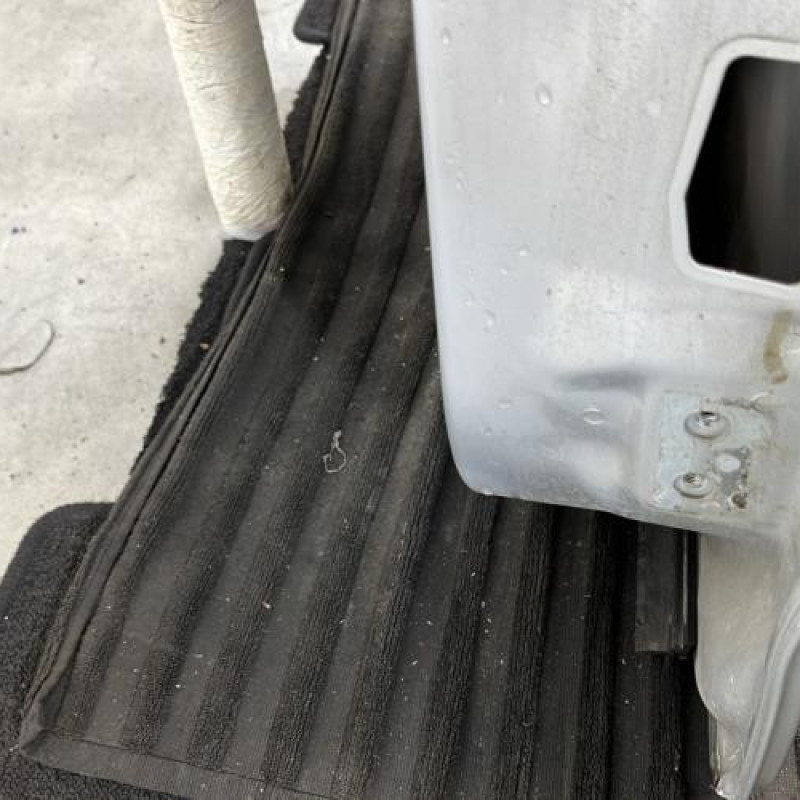 Porte arriere gauche BMW X1 E84 Photo n°4