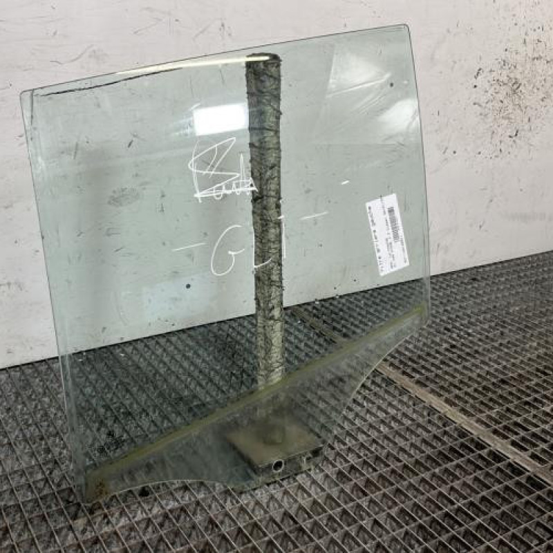 Vitre arriere gauche BMW X1 E84 Photo n°2