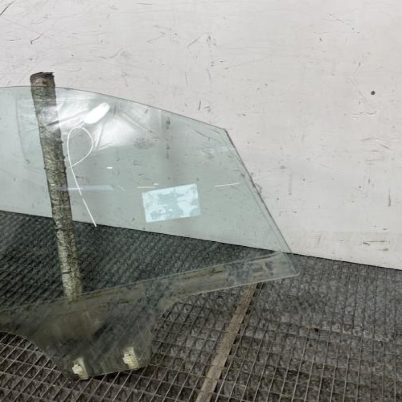 Vitre avant droit HYUNDAI I 10 1 Photo n°2