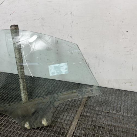 Vitre avant droit HYUNDAI I 10 1