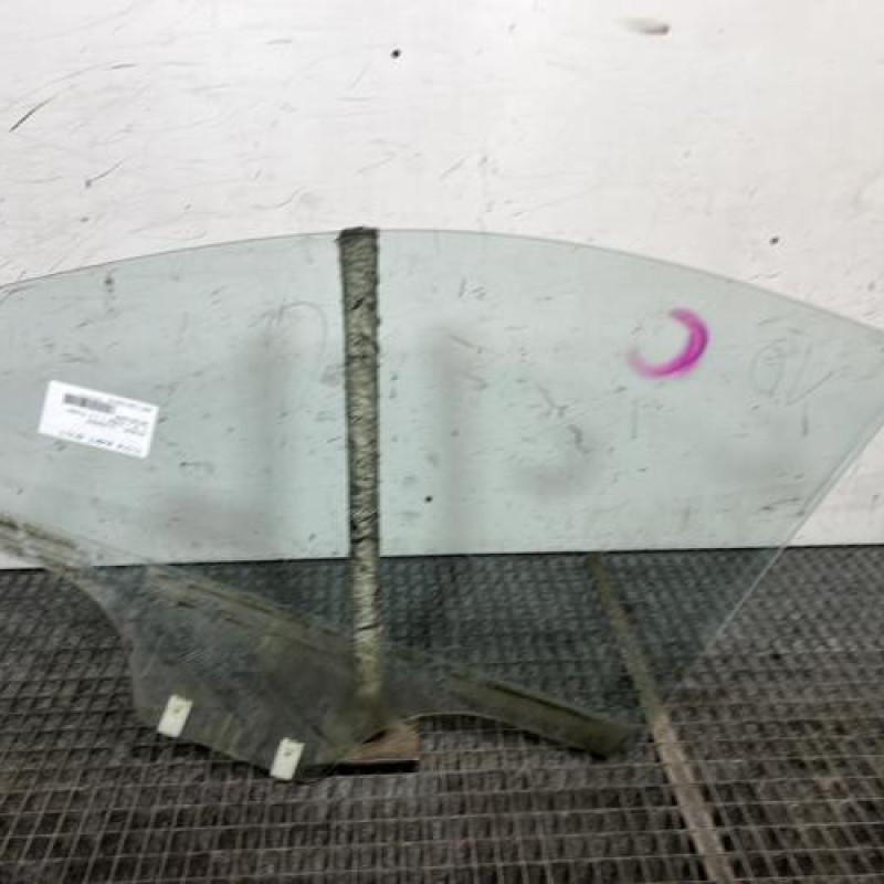 Vitre avant droit HYUNDAI I 10 1 Photo n°4