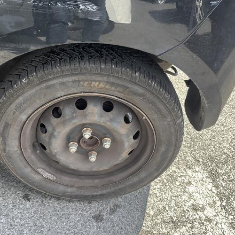 Malle/Hayon arriere HYUNDAI I 10 1 Photo n°20